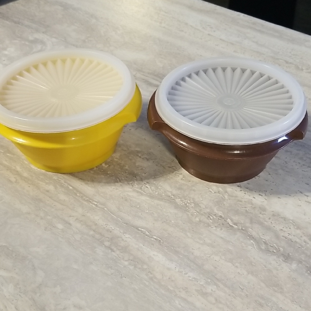 Older Tupperware Yellow and Brown Food Storage Containers